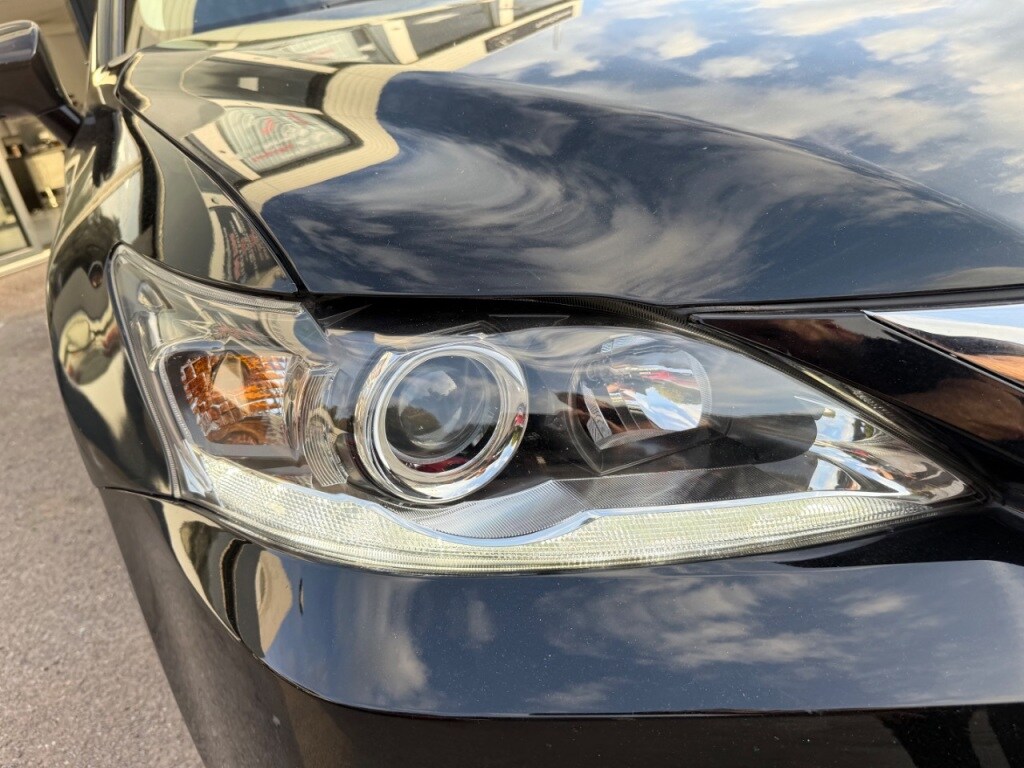 Used Lexus CT 2017 for sale - 75947111: Photo 29