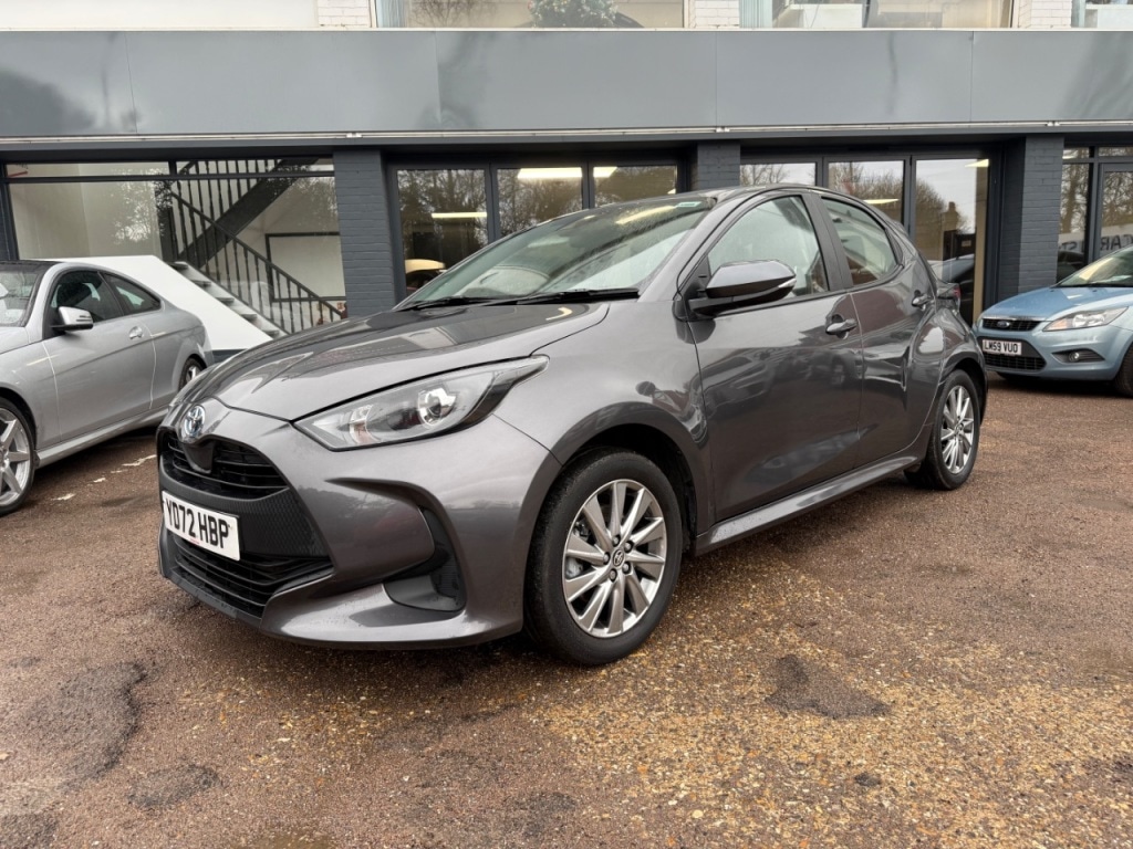 Used Toyota Yaris 2022 for sale - 76934812: Photo 1