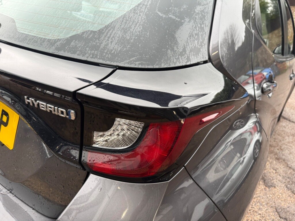 Used Toyota Yaris 2022 for sale - 76934812: Photo 16