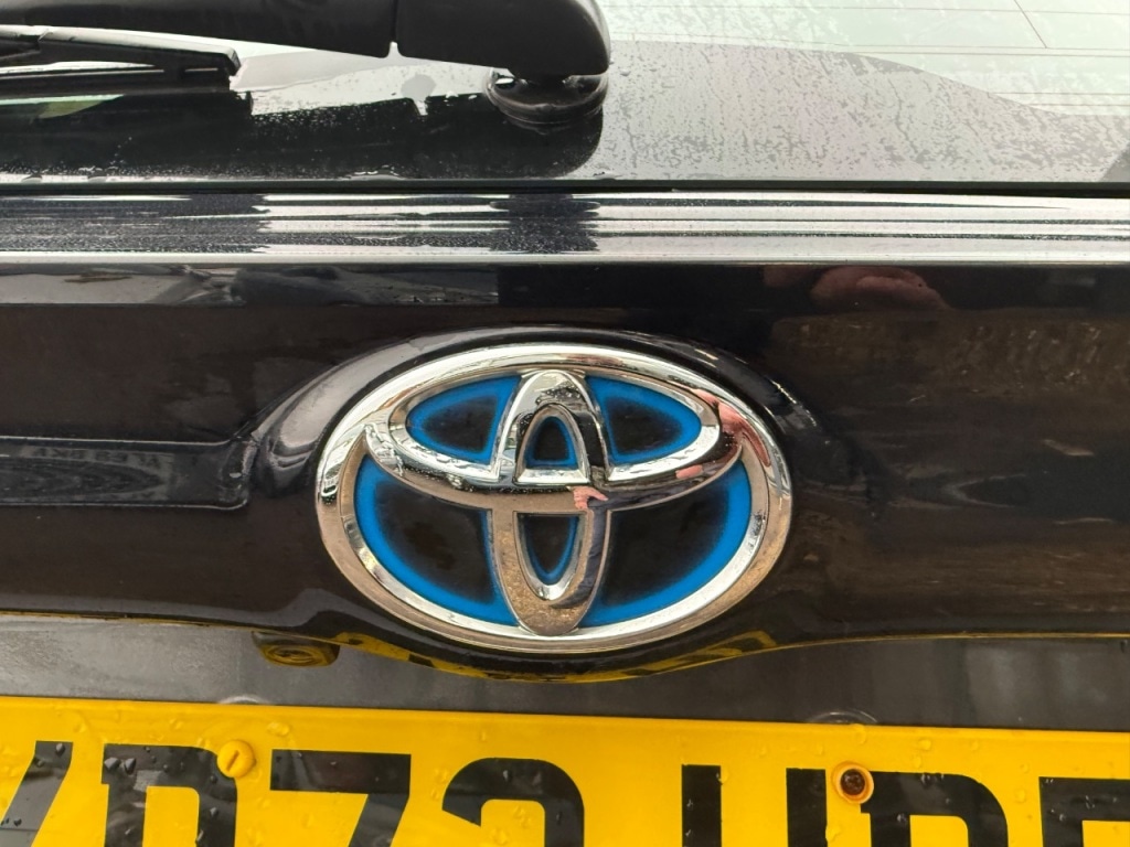 Used Toyota Yaris 2022 for sale - 76934812: Photo 18