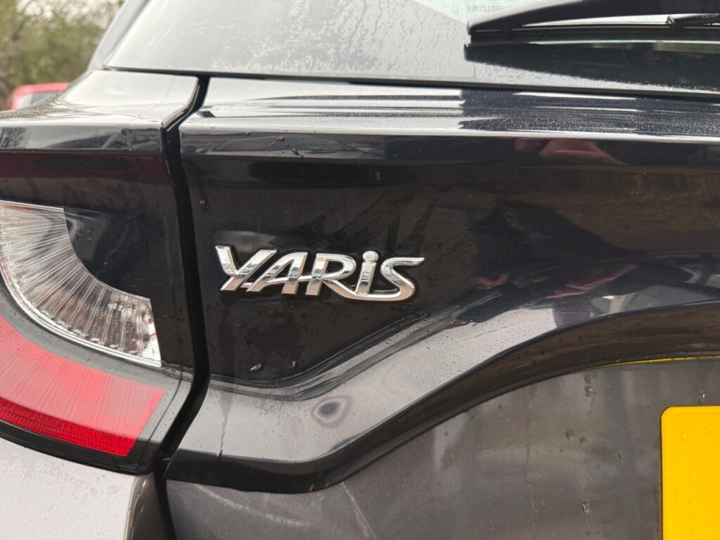 Used Toyota Yaris 2022 for sale - 76934812: Photo 19