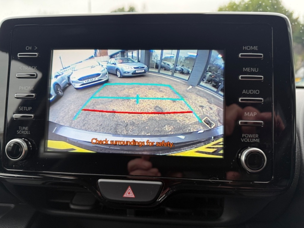 Used Toyota Yaris 2022 for sale - 76934812: Photo 4