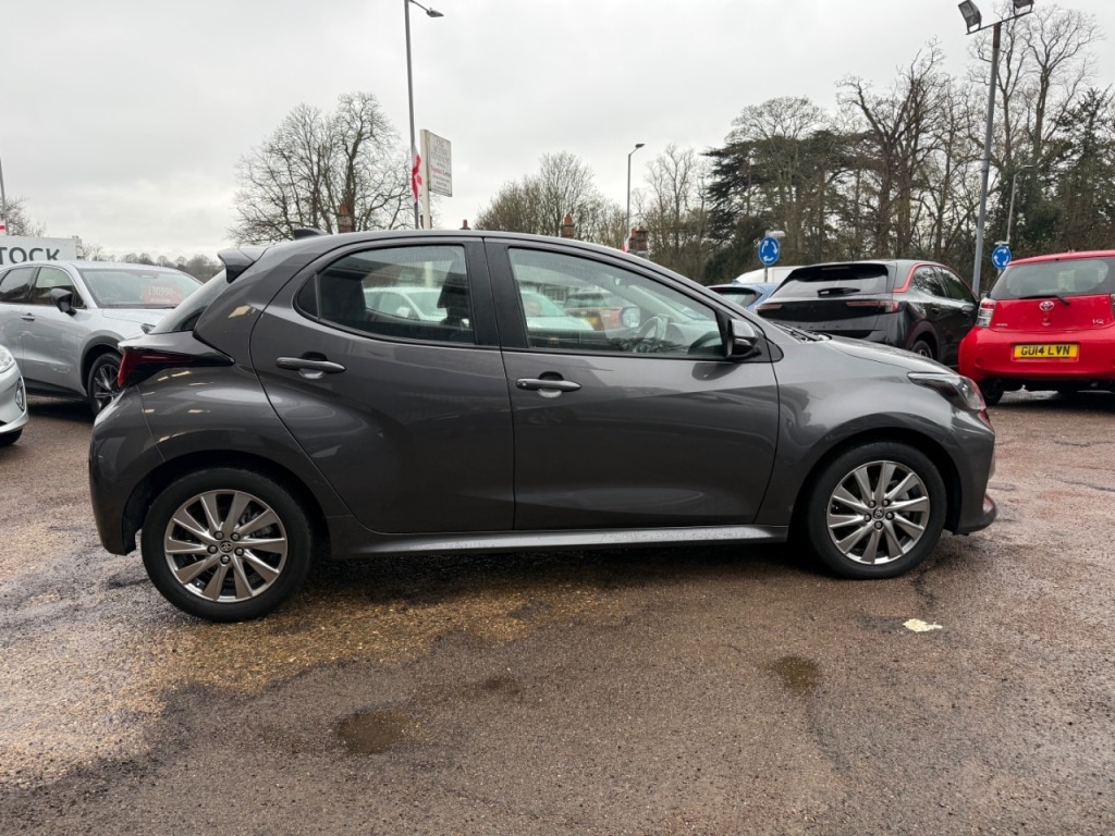 Used Toyota Yaris 2022 for sale - 76934812: Photo 7