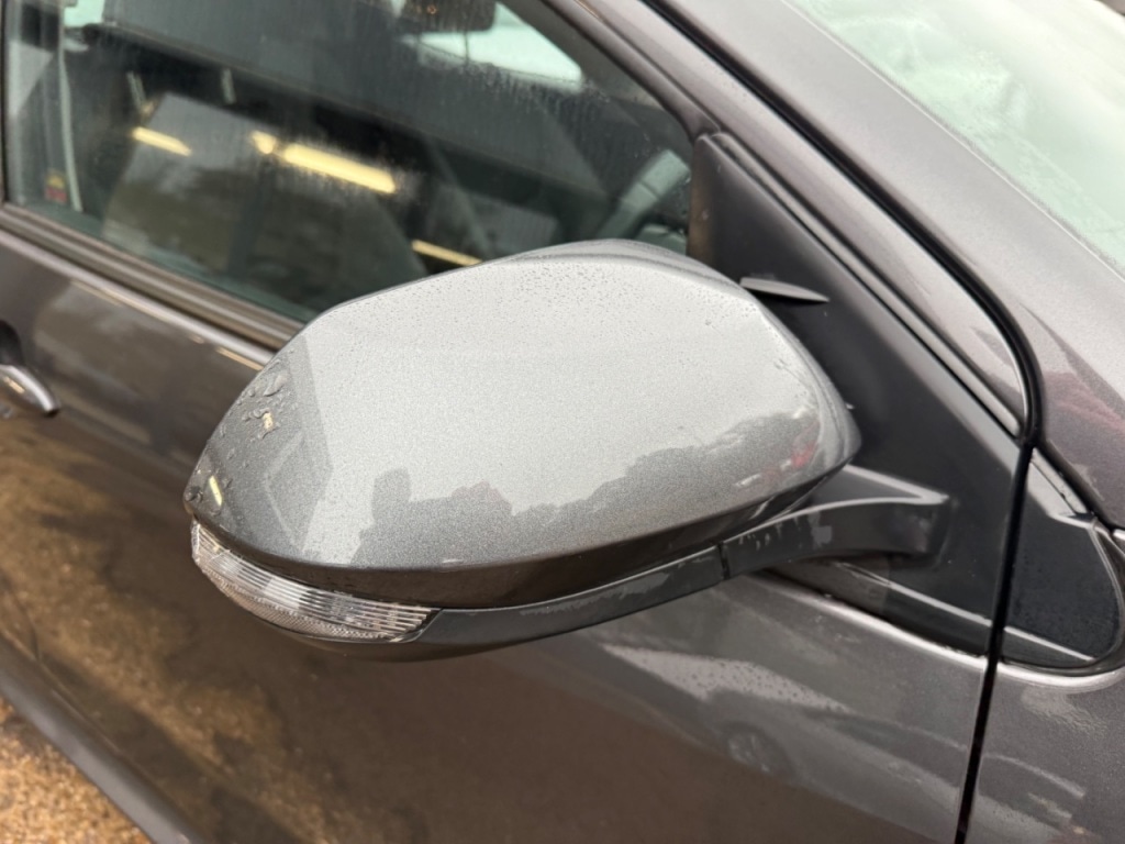 Used Toyota Yaris 2022 for sale - 76934812: Photo 9