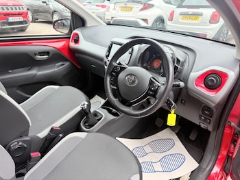 Used Toyota AYGO 2020 for sale - 78082171: Photo