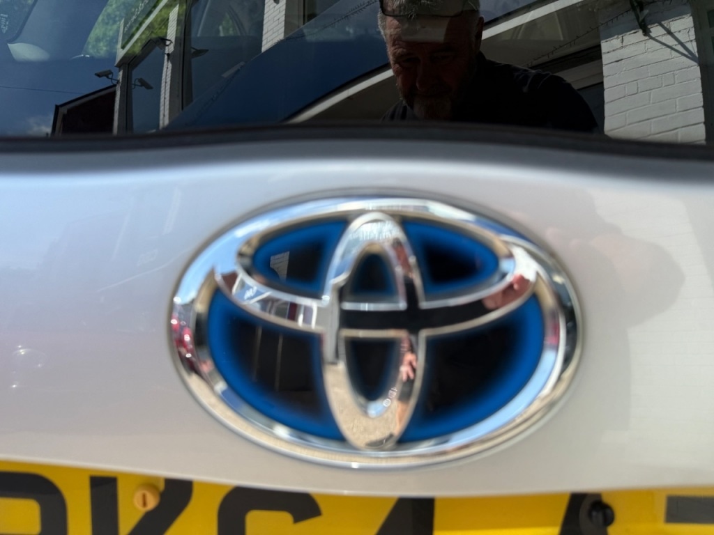 Vehicle 19