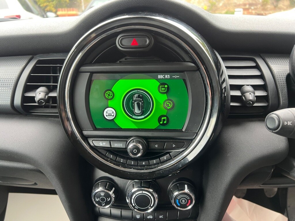 Used MINI Hatch 2019 for sale - 75427188: Photo 3