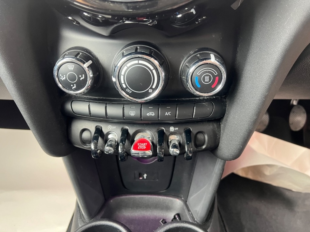 Used MINI Hatch 2019 for sale - 75427188: Photo 4
