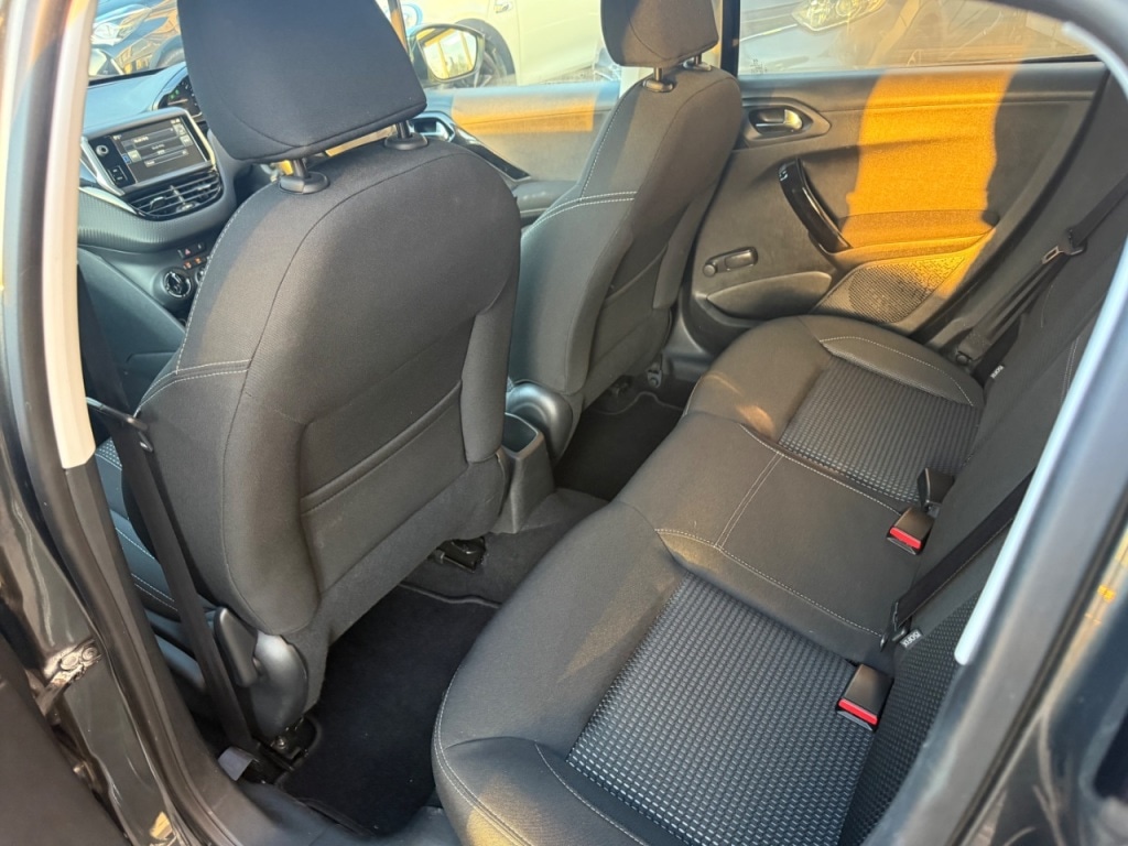 Used Peugeot 208 2015 for sale - 77113234: Photo 23
