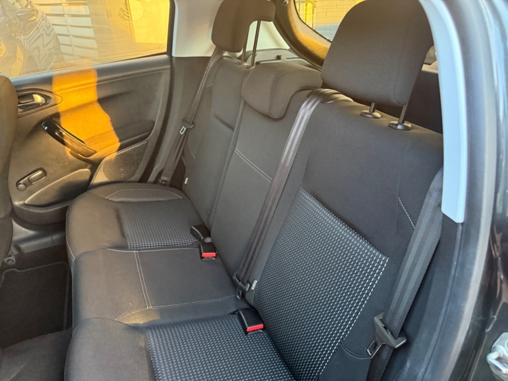 Used Peugeot 208 2015 for sale - 77113234: Photo 24