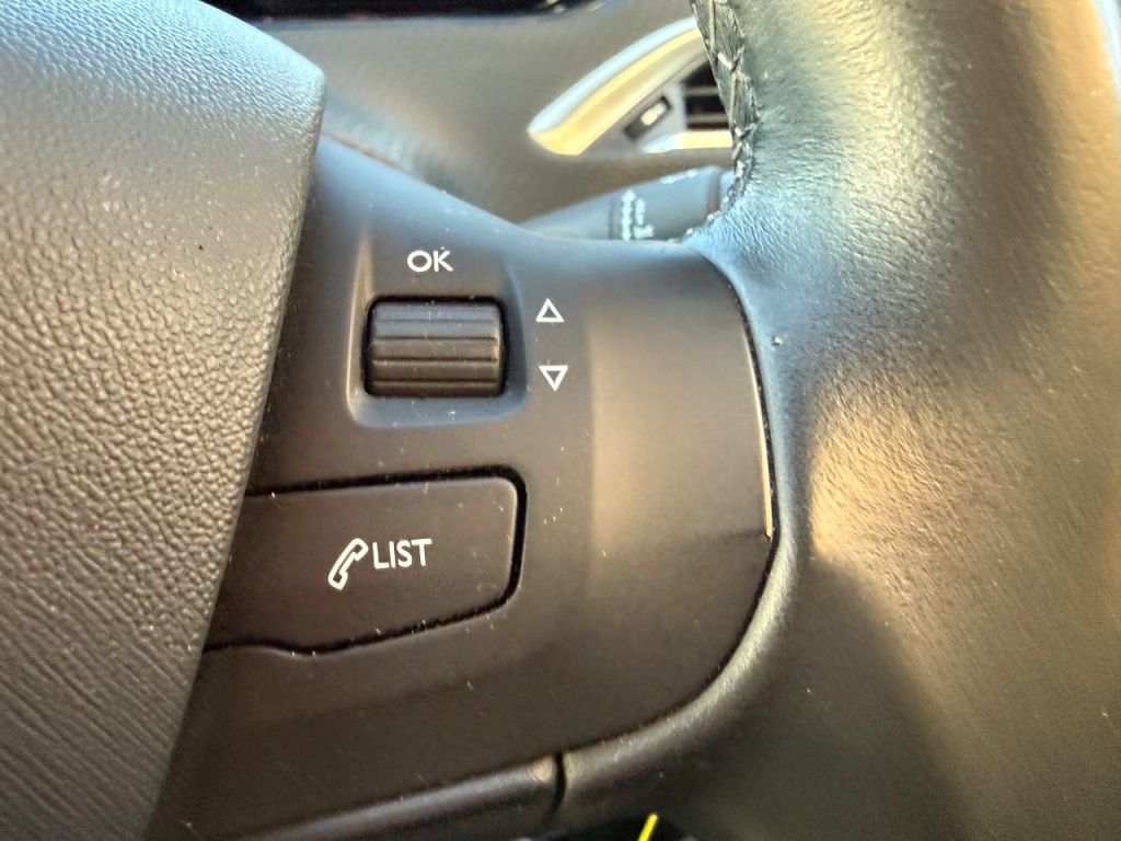 Used Peugeot 208 2015 for sale - 77113234: Photo 29