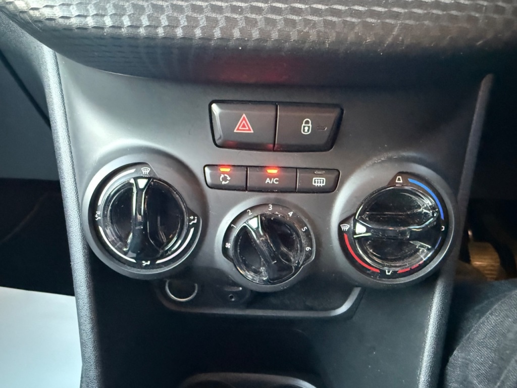 Used Peugeot 208 2015 for sale - 77113234: Photo 34