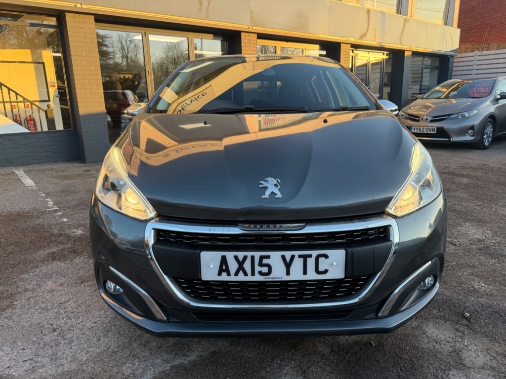 Used Peugeot 208 2015 for sale - 77113234: Photo 9