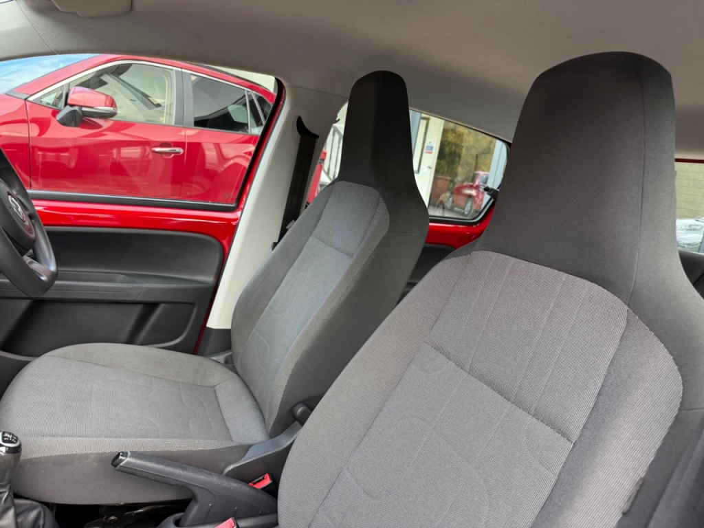 Used Volkswagen up! 2013 for sale - 76345051: Photo 18