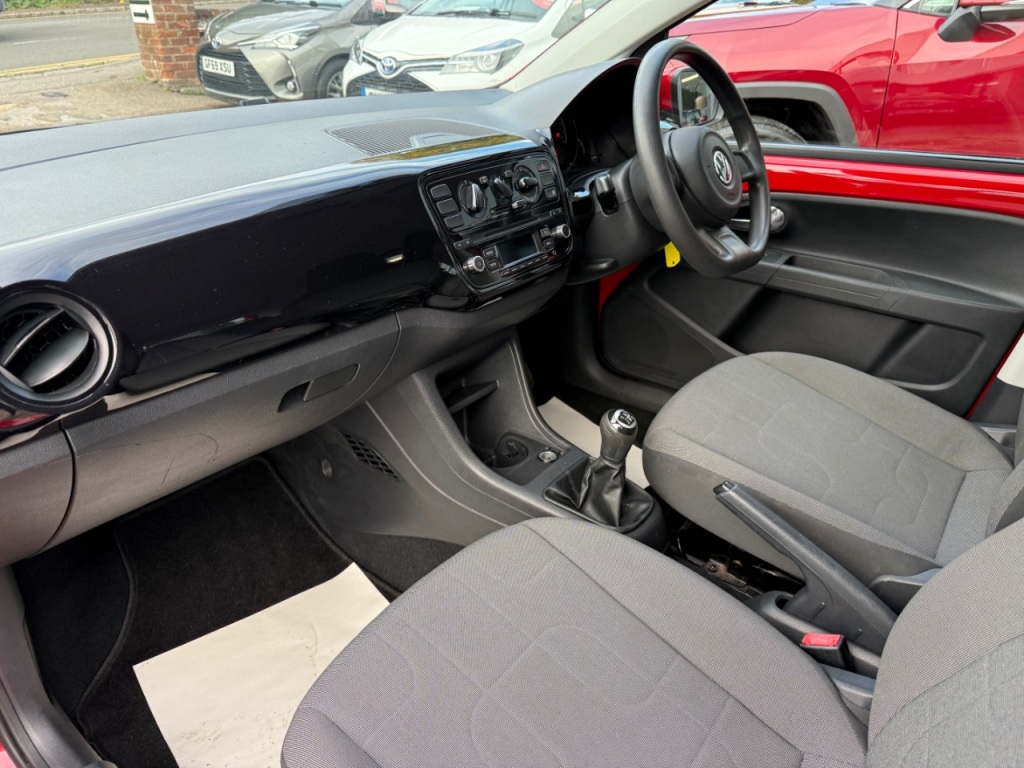 Used Volkswagen up! 2013 for sale - 76345051: Photo 19