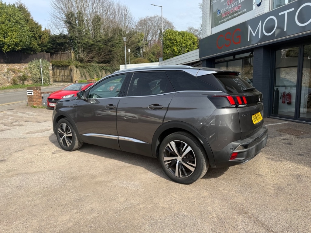 Used Peugeot 3008 2018 for sale - 77967745: Photo 10