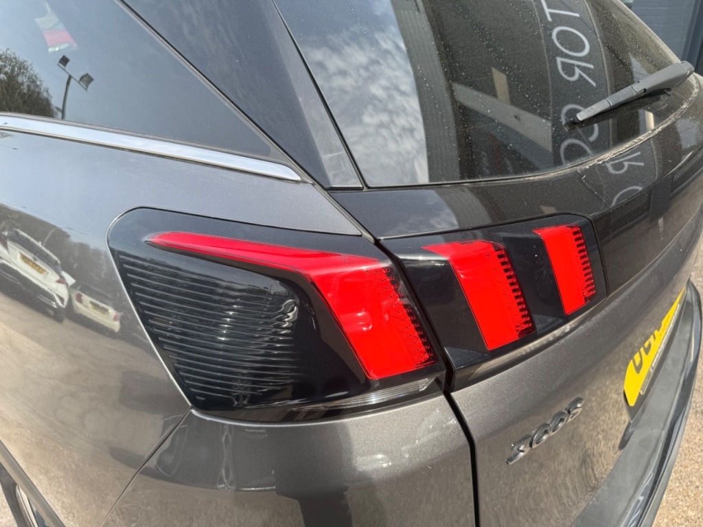 Used Peugeot 3008 2018 for sale - 77967745: Photo 16