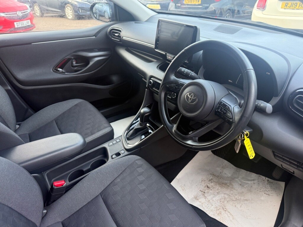 Used Toyota Yaris 2024 for sale - 76541666: Photo 13