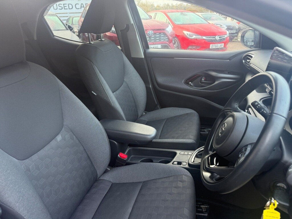 Used Toyota Yaris 2024 for sale - 76541666: Photo 14