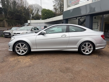Used Mercedes-Benz C Class 2015 for sale - 76664968: Photo
