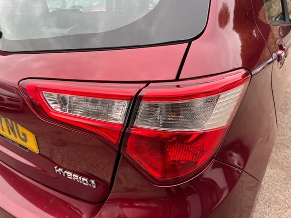 Used Toyota Yaris 2018 for sale - 76299182: Photo 21