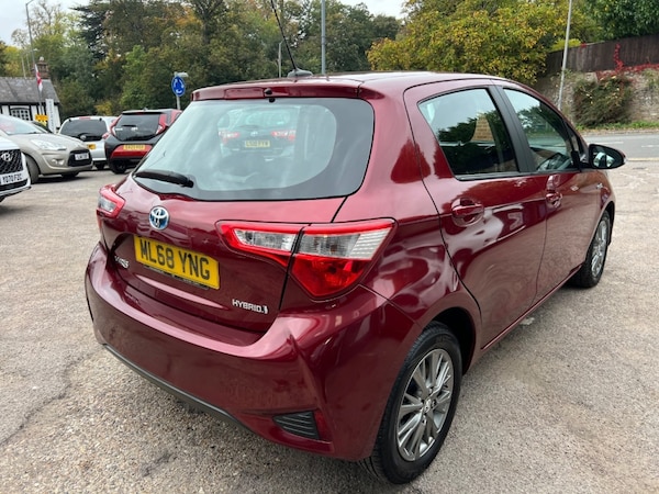 Used Toyota Yaris 2018 for sale - 76299182: Photo 8