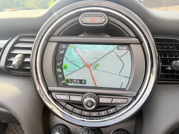 Used MINI Convertible 2019 for sale - 79394179: Photo