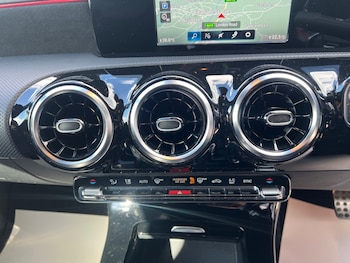 Used Mercedes-Benz A-Class 2018 for sale - 76056570: Photo