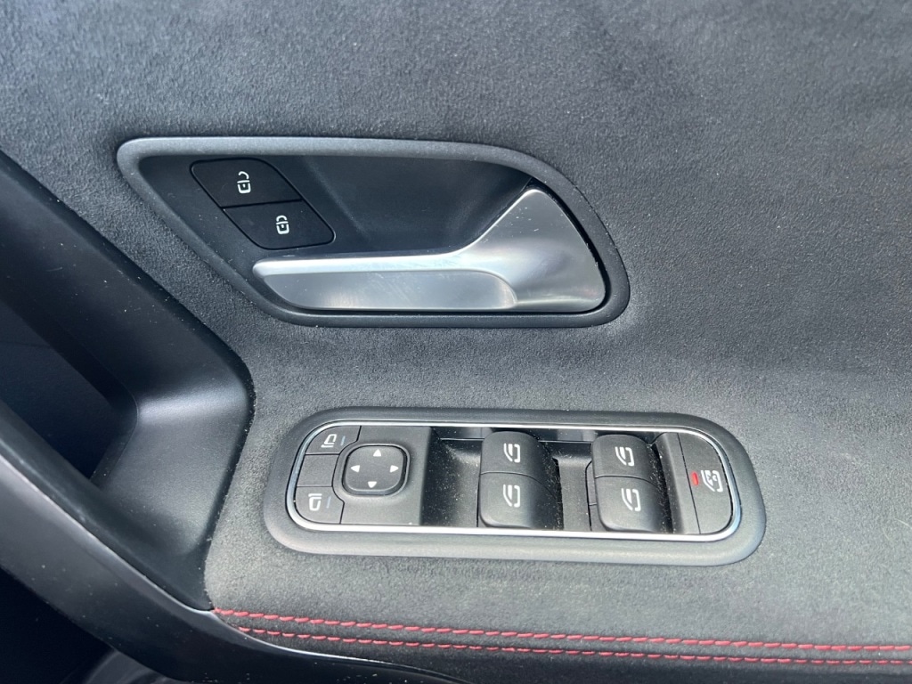 Used Mercedes-Benz A-Class 2018 for sale - 76056570: Photo 9