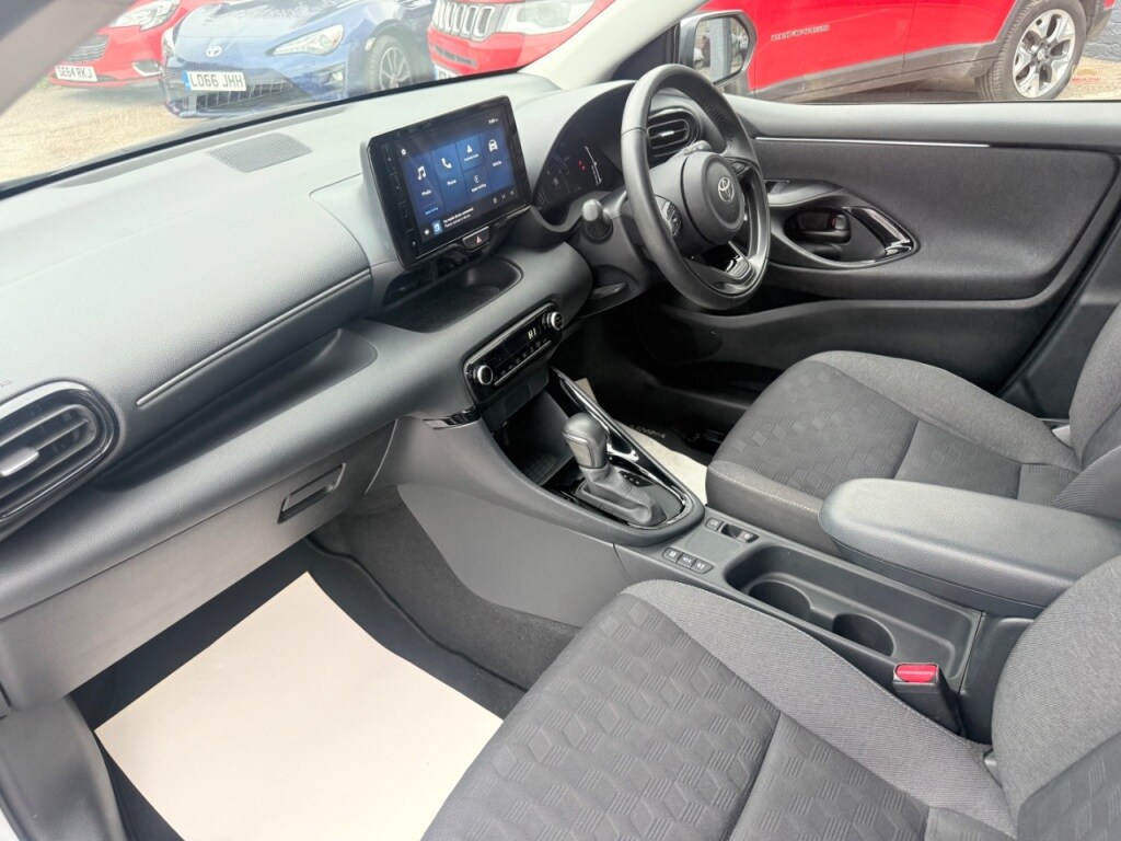 Used Toyota Yaris 2024 for sale - 77850497: Photo 18