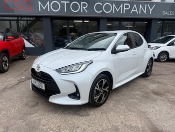 Used Toyota Yaris 2024 for sale - 77850497: Photo