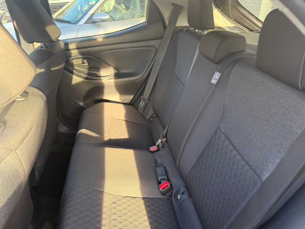 Used Toyota Yaris 2022 for sale - 76641980: Photo 28