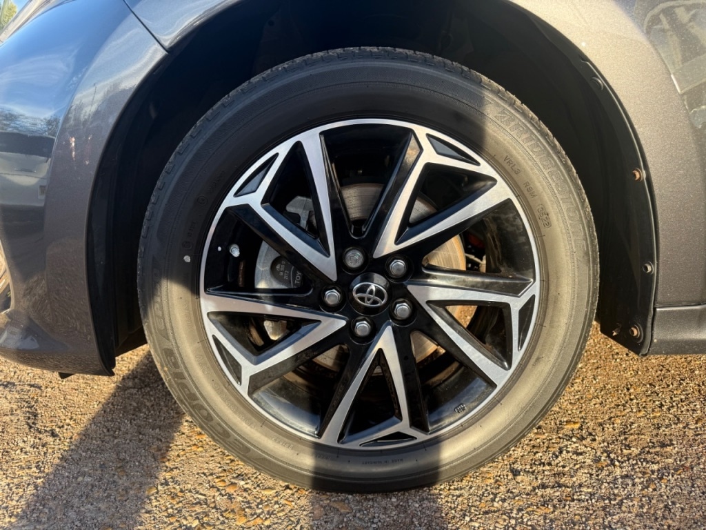 Used Toyota Yaris 2022 for sale - 76641980: Photo 31