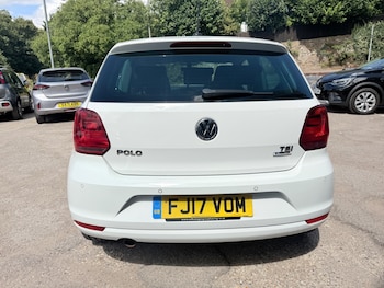 Used Volkswagen Polo 2017 for sale - 79384372: Photo