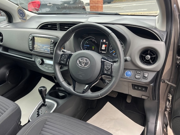 Used Toyota Yaris 2020 for sale - 76162547: Photo 14