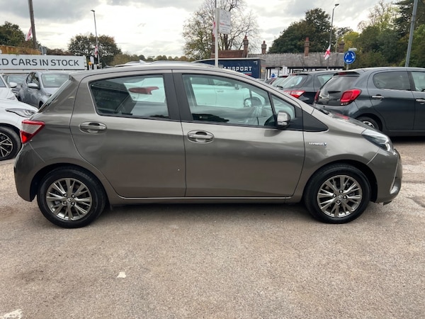 Used Toyota Yaris 2020 for sale - 76162547: Photo 19