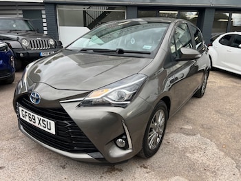 Toyota - Yaris