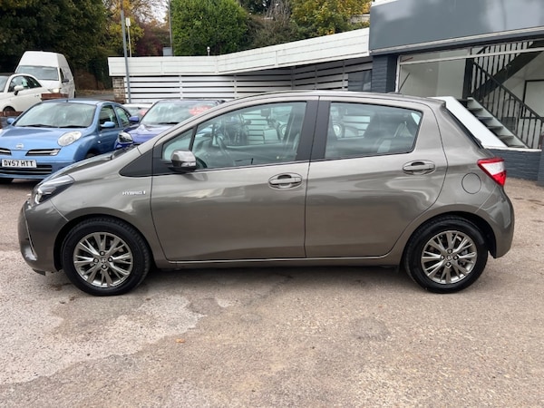 Used Toyota Yaris 2020 for sale - 76162547: Photo 20