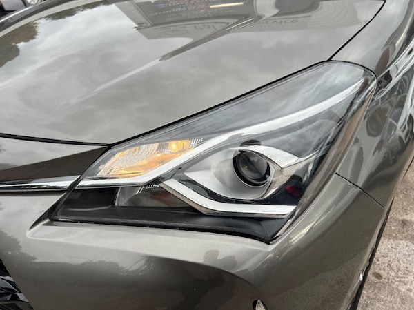 Used Toyota Yaris 2020 for sale - 76162547: Photo 31