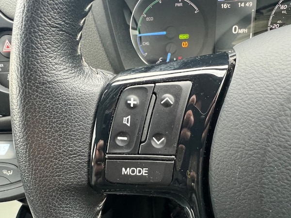 Used Toyota Yaris 2020 for sale - 76162547: Photo 9