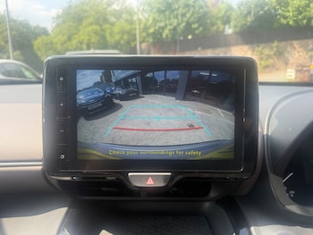Used Toyota Yaris Cross 2023 for sale - 79384367: Photo