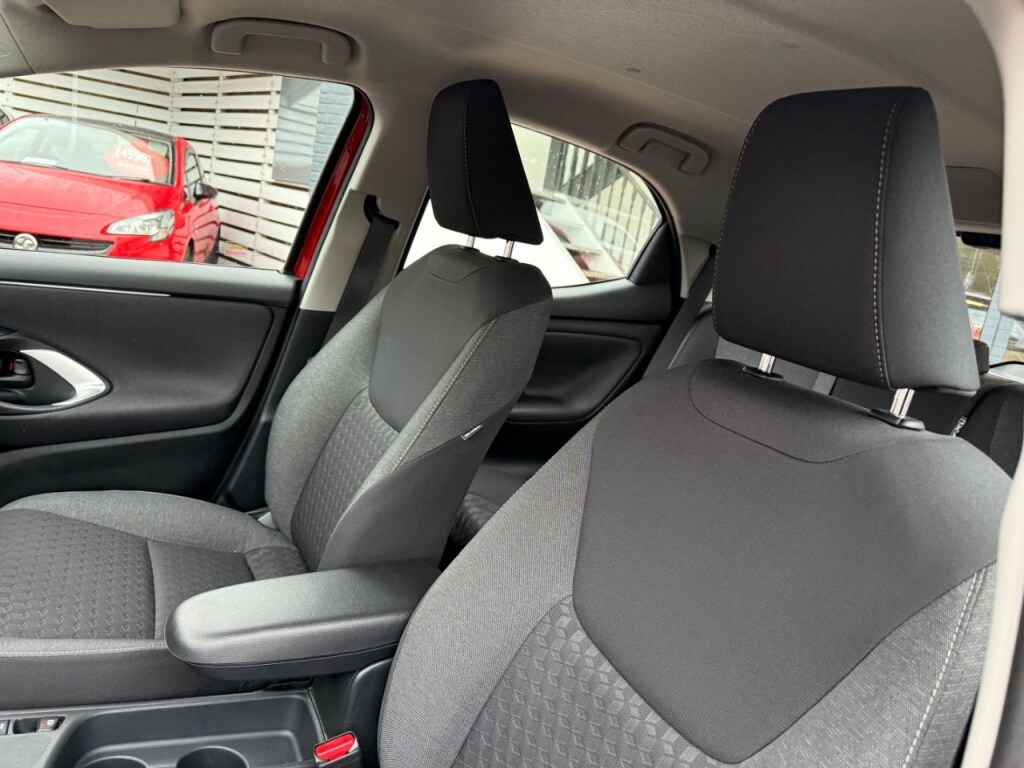 Used Toyota Yaris 2025 for sale - 76345061: Photo 25