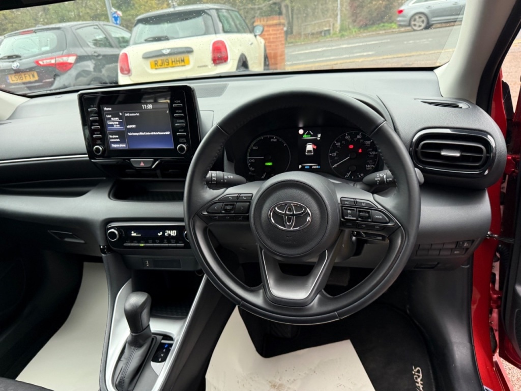 Used Toyota Yaris 2025 for sale - 76345061: Photo 3