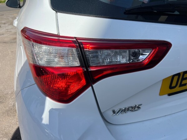 Used Toyota Yaris 2018 for sale - 74299701: Photo 17