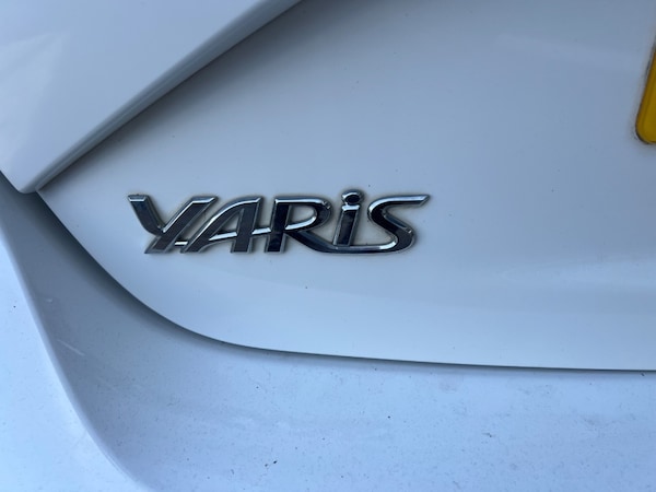Used Toyota Yaris 2018 for sale - 74299701: Photo 18