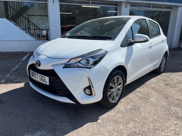 Used Toyota Yaris 2018 for sale - 74299701: Photo 1