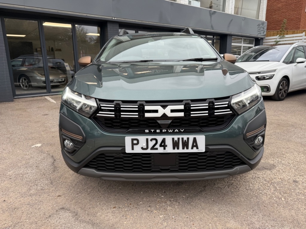 Used Dacia Sandero Stepway 2024 for sale - 76209952: Photo 32