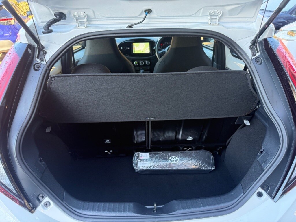 Used Toyota Aygo X 2024 for sale - 76520227: Photo 33
