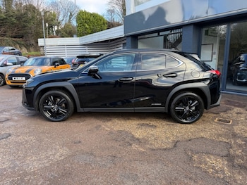 Used Lexus UX 2021 for sale - 77631501: Photo