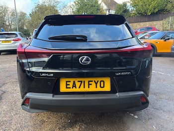 Used Lexus UX 2021 for sale - 77631501: Photo